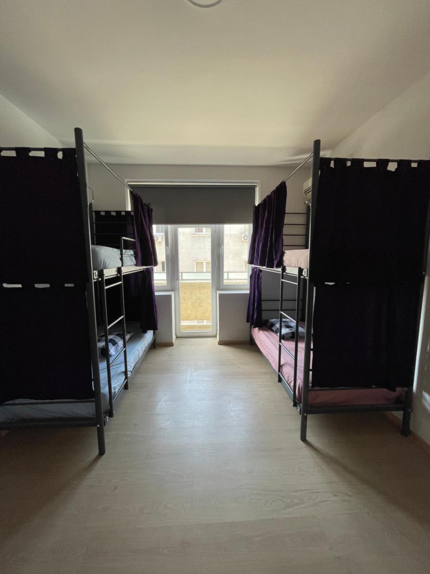Newborn Comfort Hostel The Biggest Hostel Of Town With Best Location Приштина Екстер'єр фото